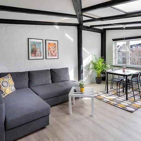 Aday - Apartment Suite 4 Aalborg Center Екстериор снимка