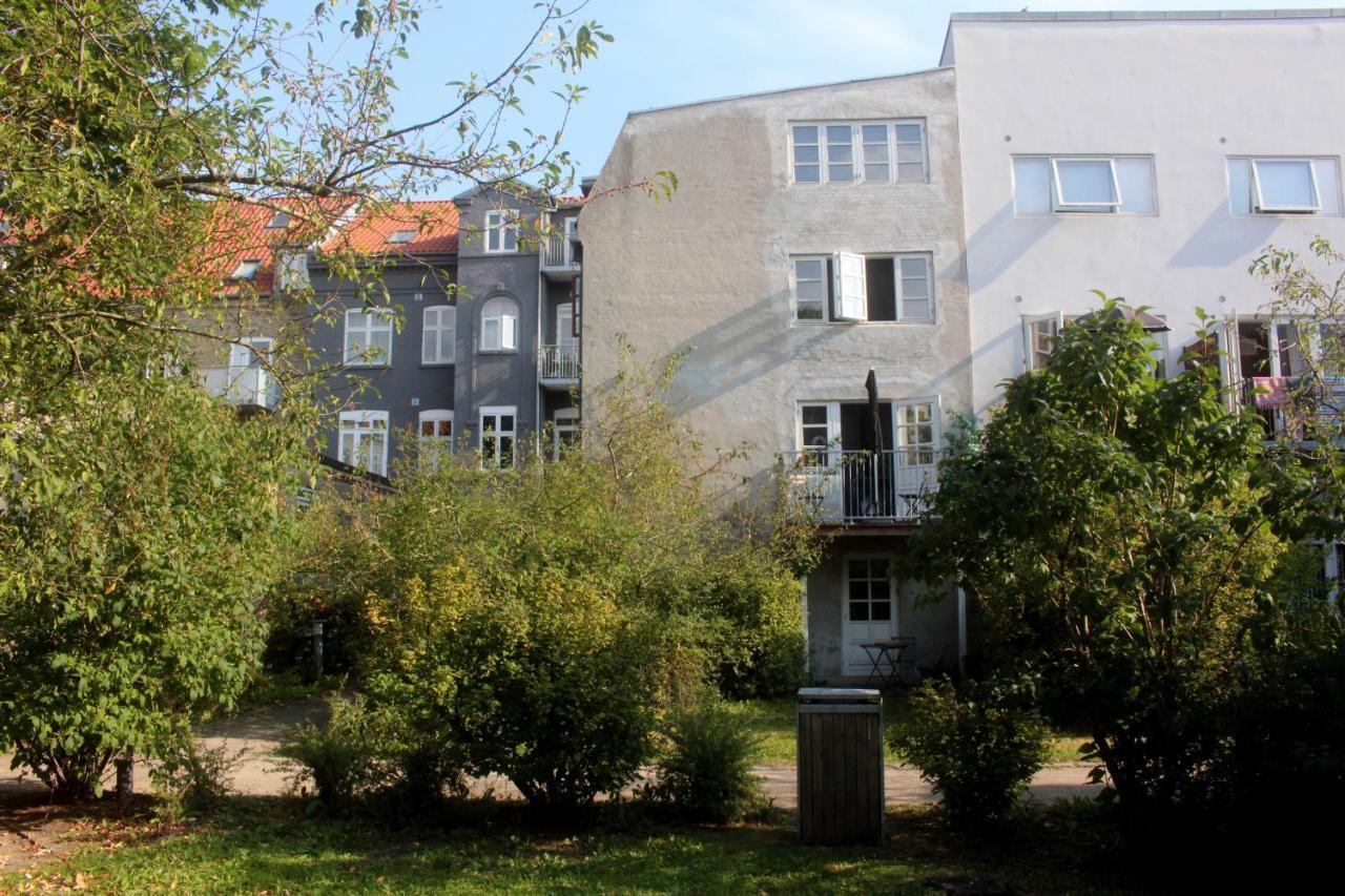 Aday - Apartment Suite 4 Aalborg Center Екстериор снимка
